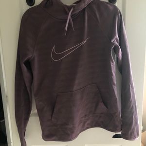 Never worn nike sweatshirt